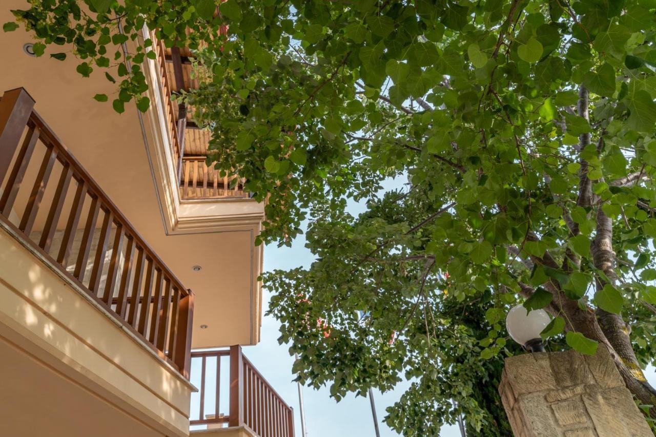 Erifili Kallithea Kallithea  Eksteriør bilde
